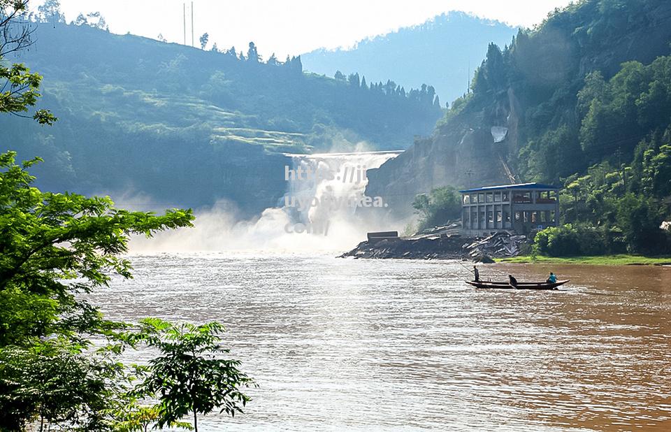 法兰克福主场大捷，气吞山河